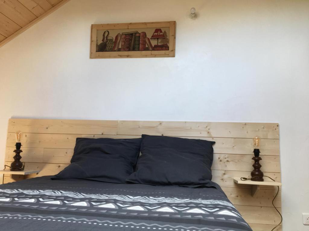 Les Piroulards Apartamento Dompierre-les-Tilleuls Exterior foto