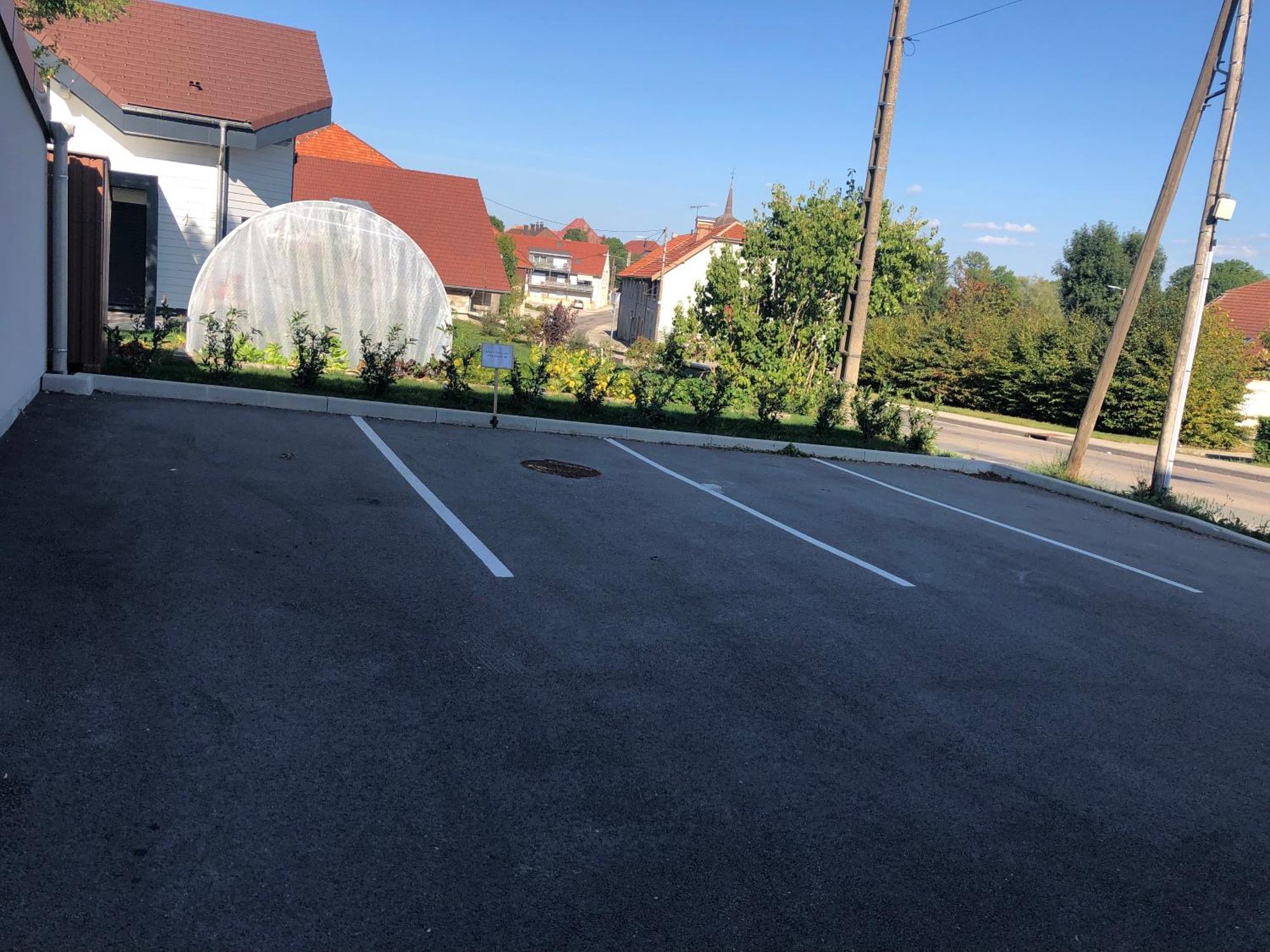 Les Piroulards Apartamento Dompierre-les-Tilleuls Exterior foto